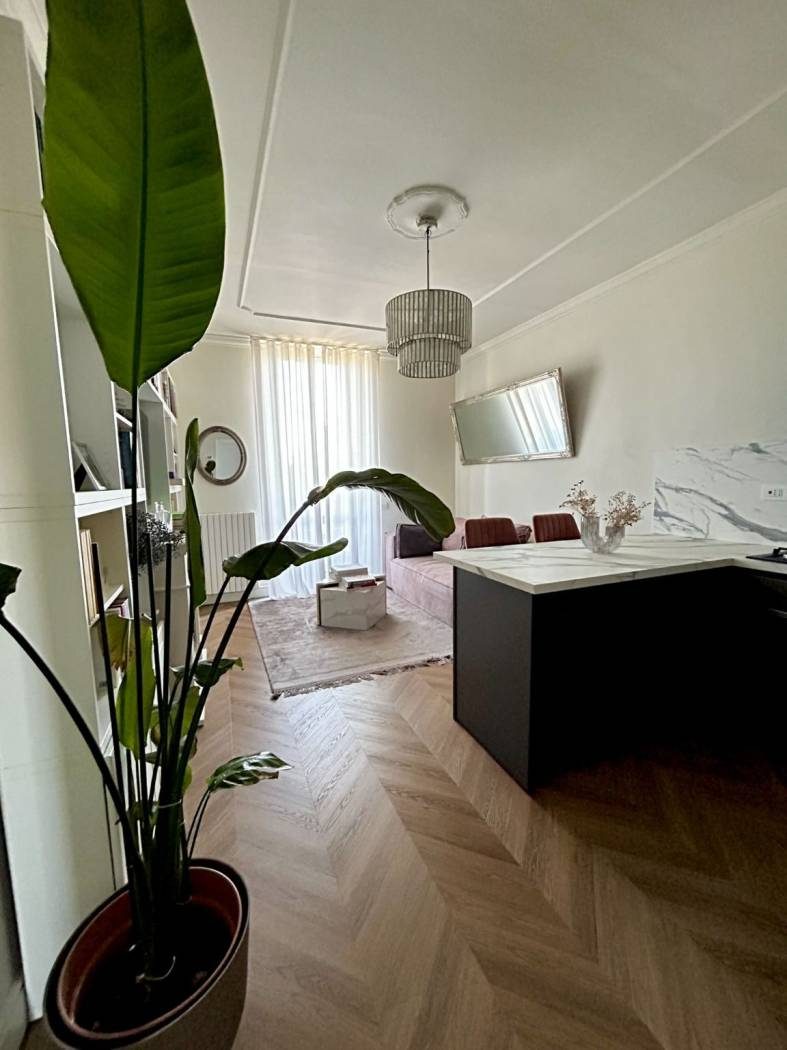 Trilocale in Via Lodovico il Moro 81, Milano
